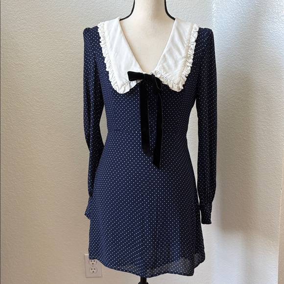 Reformation Edalene Dress Size 4 - Picture 5 of 13